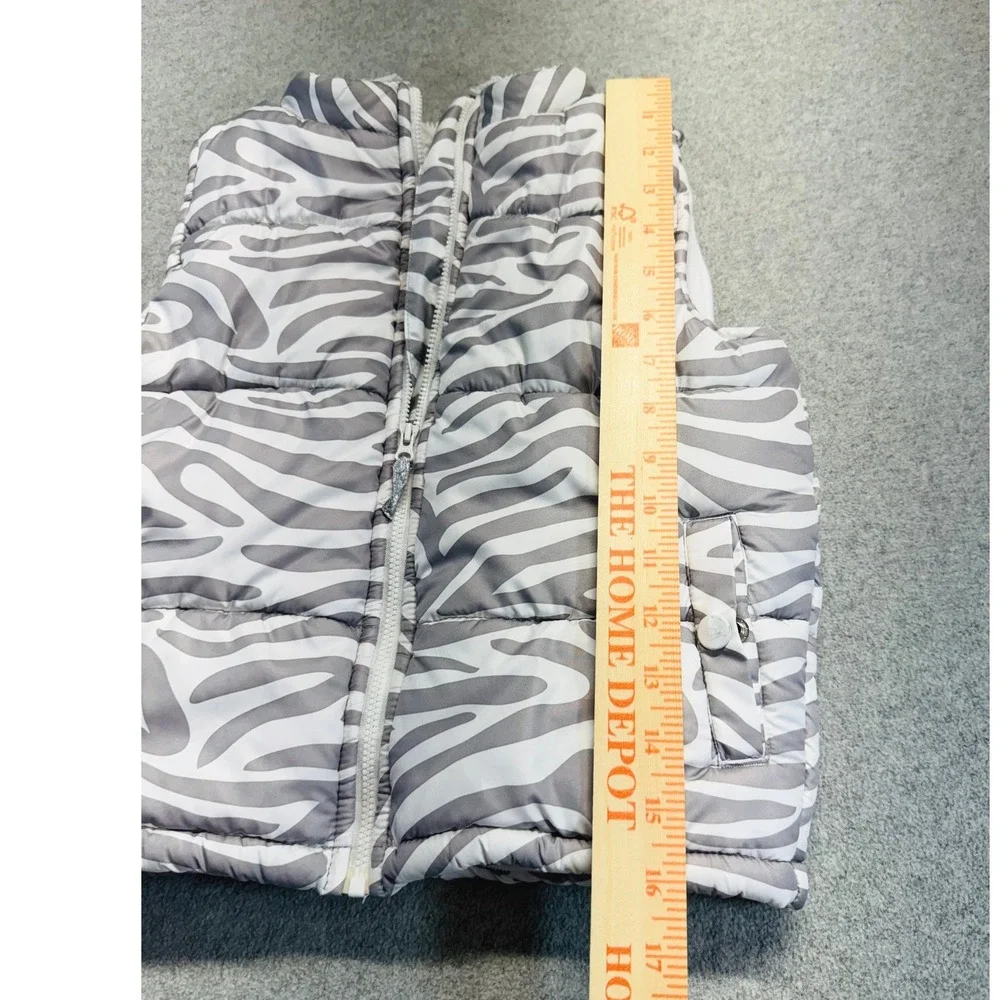 Carter's Puffer Vest Kids Size 6 Gray White Zebra Print Sherpa Lined Zip Up‎